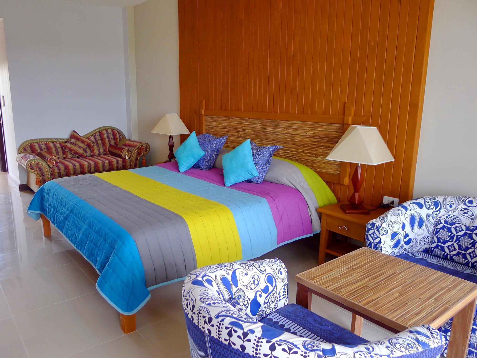 Pearl Laguna Resort Myeik Exterior photo